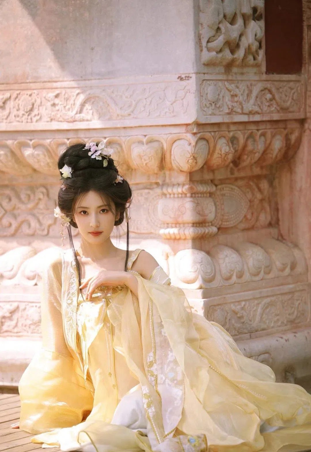  粗大的内捧猛烈进出A片黄