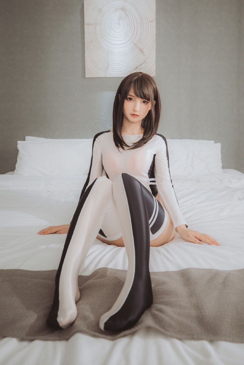 亚洲无人区编码国产激情,91亚洲精品国偷拍自产,在线免费国产,国产一区视频网站