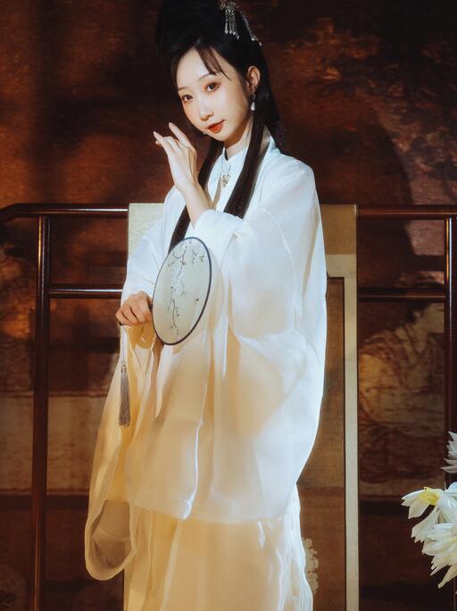 奶头又大又白喷奶水